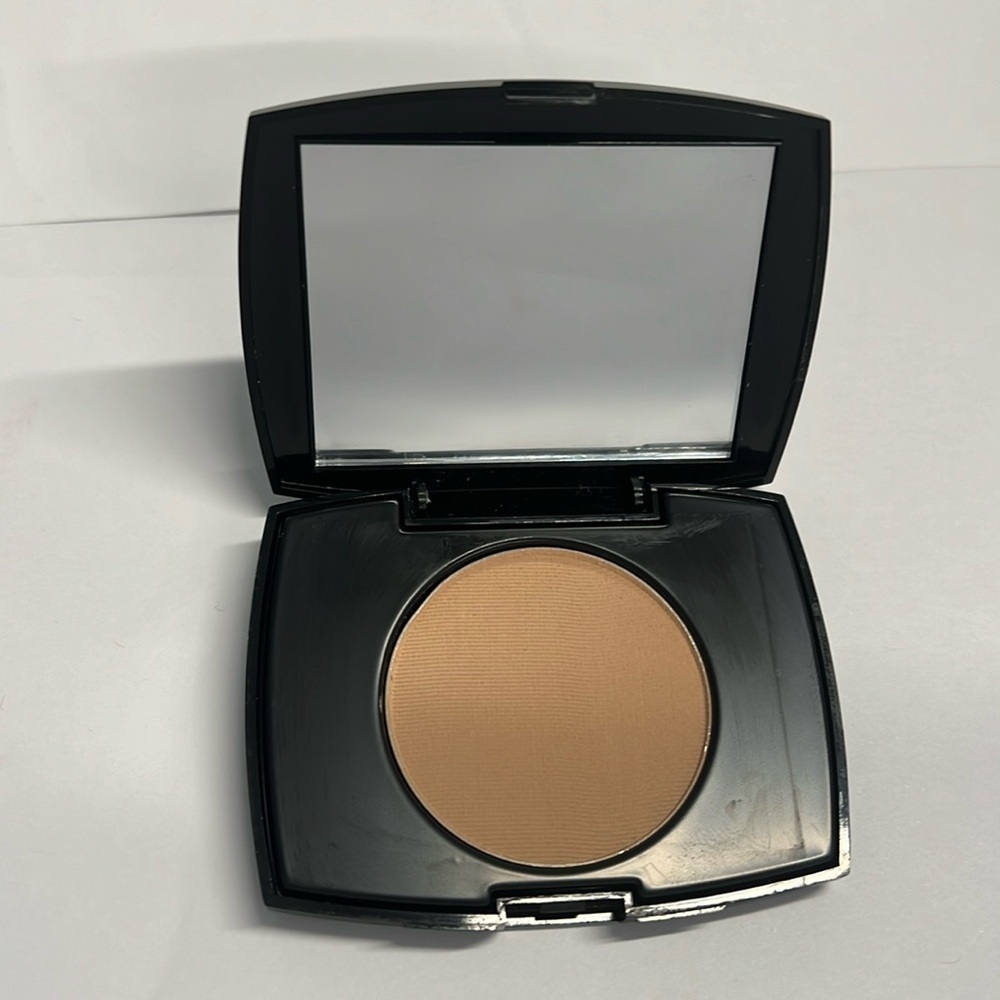 Lancôme Dual Finish Powder in Amande III - Travel Size
